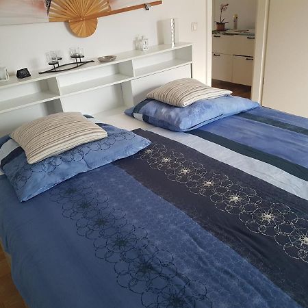 Zimmer mit eigenem Bad in Märchenstadt! Heidelberg Exterior foto