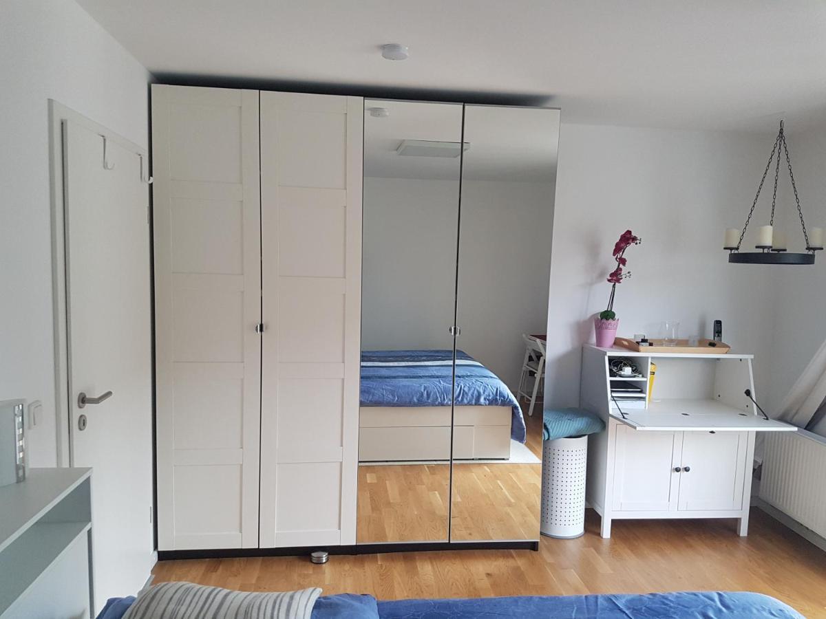 Zimmer mit eigenem Bad in Märchenstadt! Heidelberg Exterior foto
